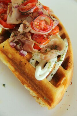 BRIDGETS SPECIAL (1/2 waffle) BRIDGETS SPECIAL (1/2 waffle)