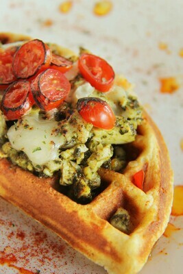 POLLO PESTO (1/2 waffle) POLLO PESTO (1/2 waffle)