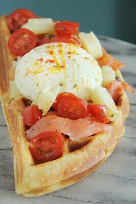 SALMON BREAKFAST (1/2 waffle) SALMON BREAKFAST (1/2 waffle)