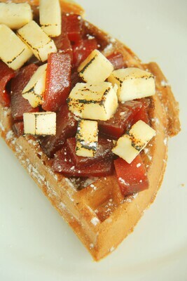 QUESO DEL PAIS Y GUAYABA (1/2 waffle) QUESO DEL PAIS Y GUAYABA (1/2 waffle)