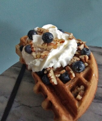 BANNANA BREAD PECAN (1/2 waffle) *gluten free *vegan batter BANNANA BREAD PECAN (1/2 waffle) *gluten free *vegan batter