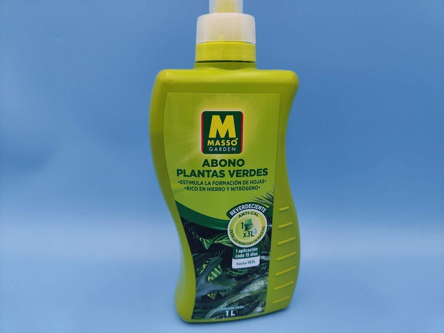 "AmaPlant 3 envases Abono Plantas Verdes" liquido para estimular la formacion de hojas, rico en hierro y nitrogeno, con efecto antical  3x1 litros - ENVIO INCLUIDO