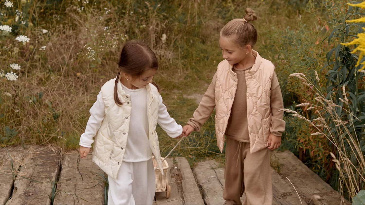 Жилетка зі стійкою (плащівка), Розмір: 98, Колір: Кемел