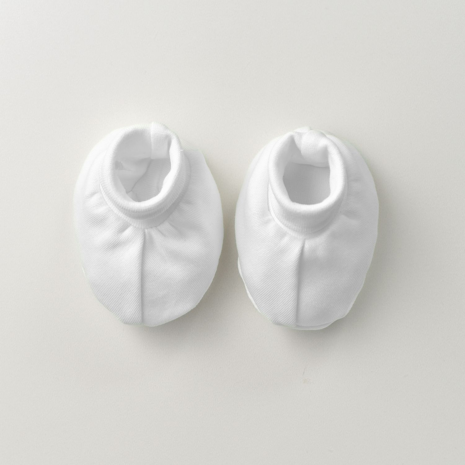 Пінетки (байка), Колір: Білий