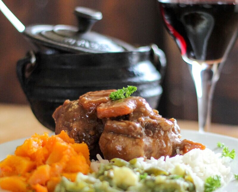 TRADITIONAL &amp; CHICKEN DISHES