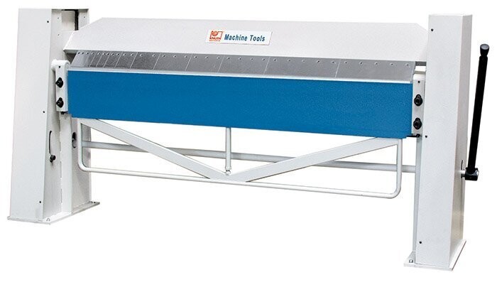 Knuth  SBS E 2020/2,0 Manual Folding Machine
( Part No. 131367) 
Heavy manual folding machine with segmented upper tool