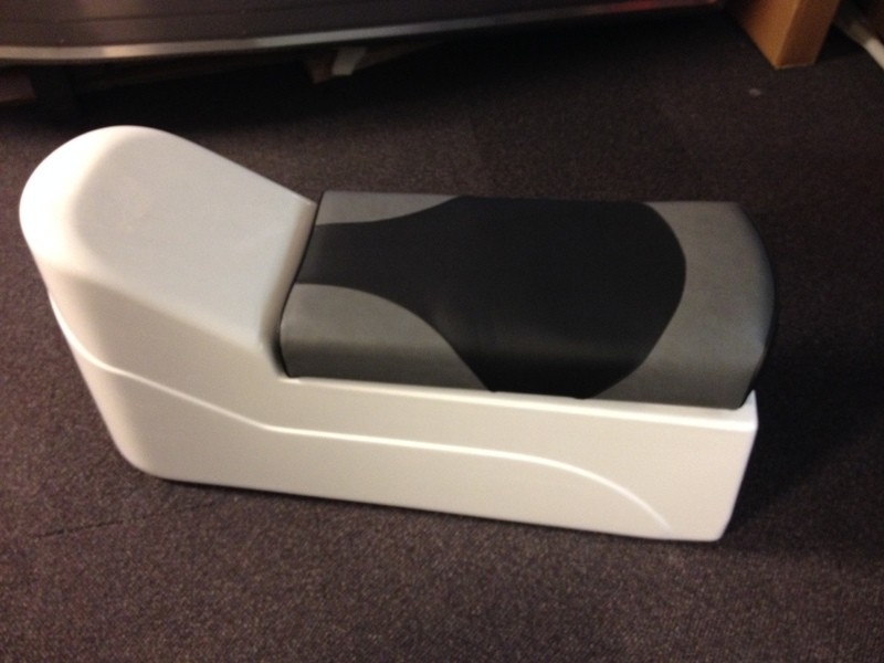 JC1  Jockey Console with fixed jockey seat. (JC1)