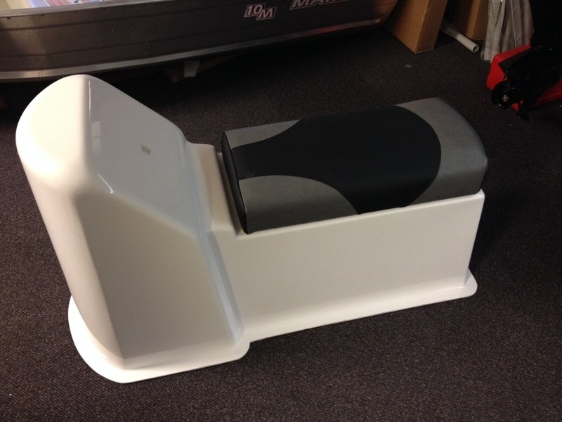 JC2  Jockey Console with fixed jockey seat. (JC2)