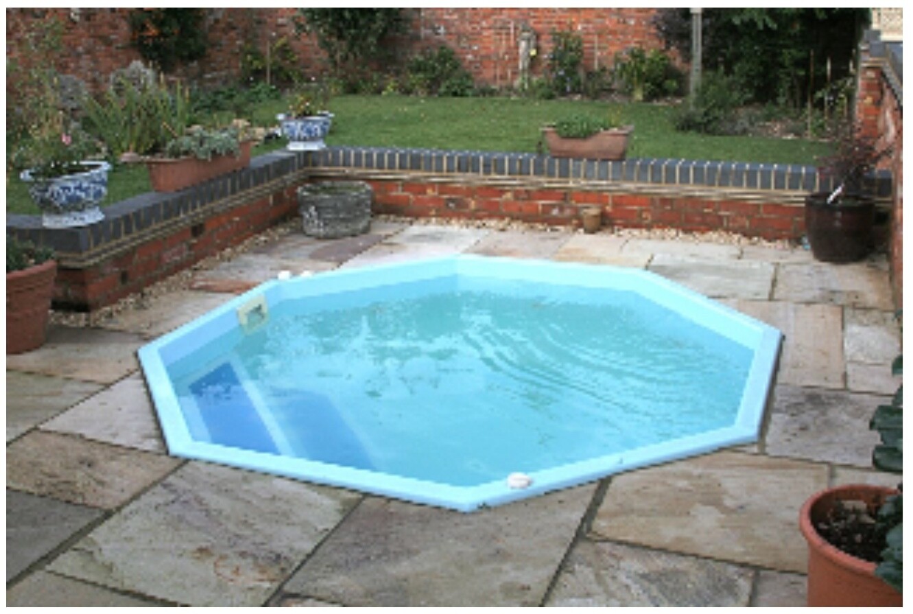 Octagonal Pond / Plunge Pool (Moulding Only) CHOICE COLOURS  CHECK MAP FOR EXTRA CARRIAGE COSTS IF APPLICABLE