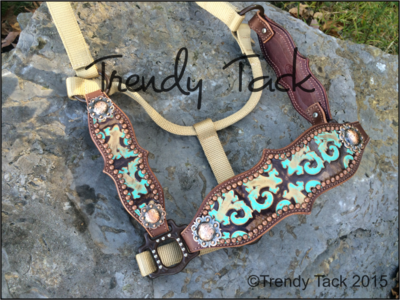 Regal Halter Set