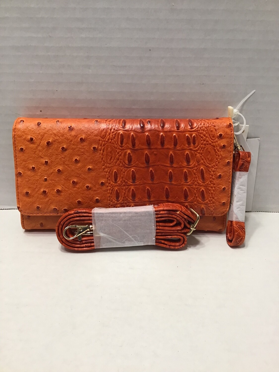 KINSLEY CLUTCH/WRISTLET