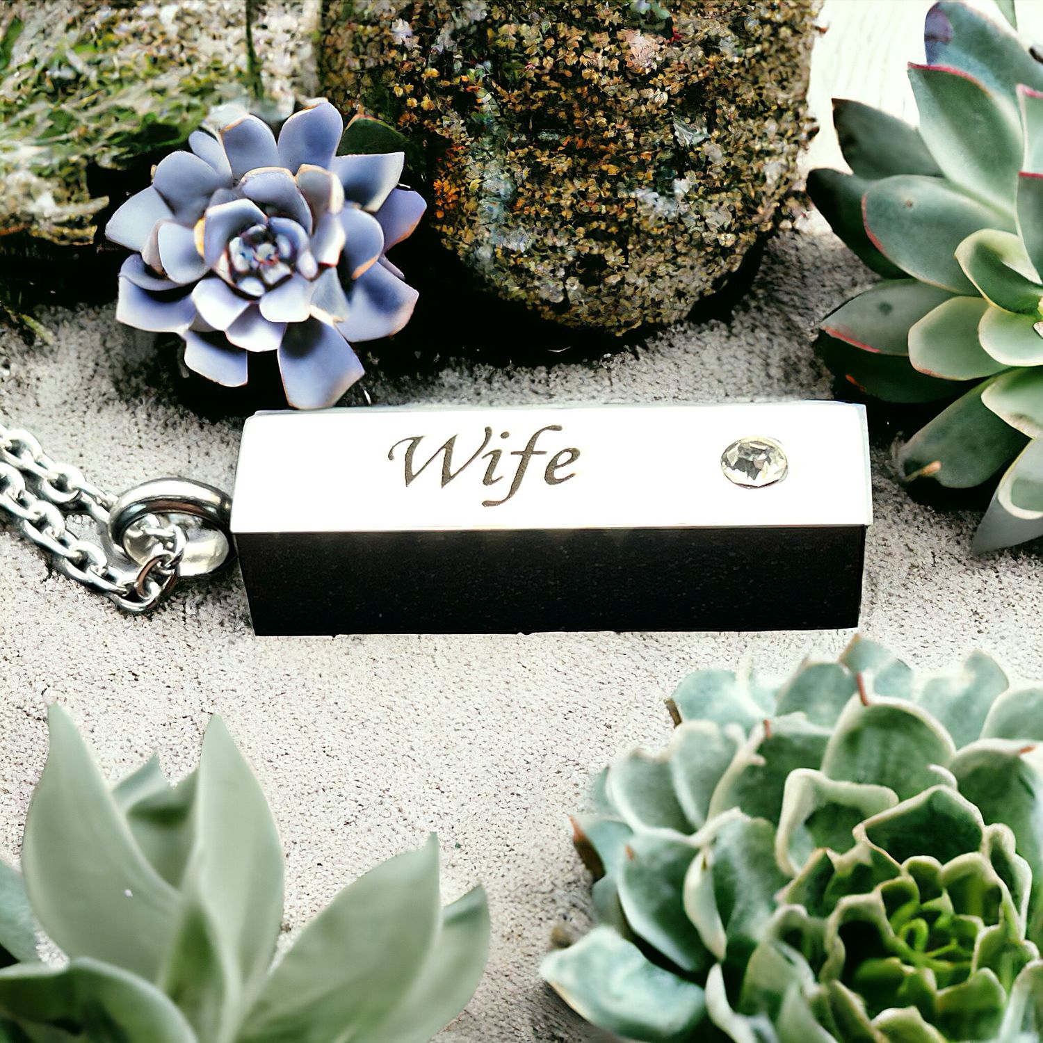 Wife Stainless Steel Bar/Crystal