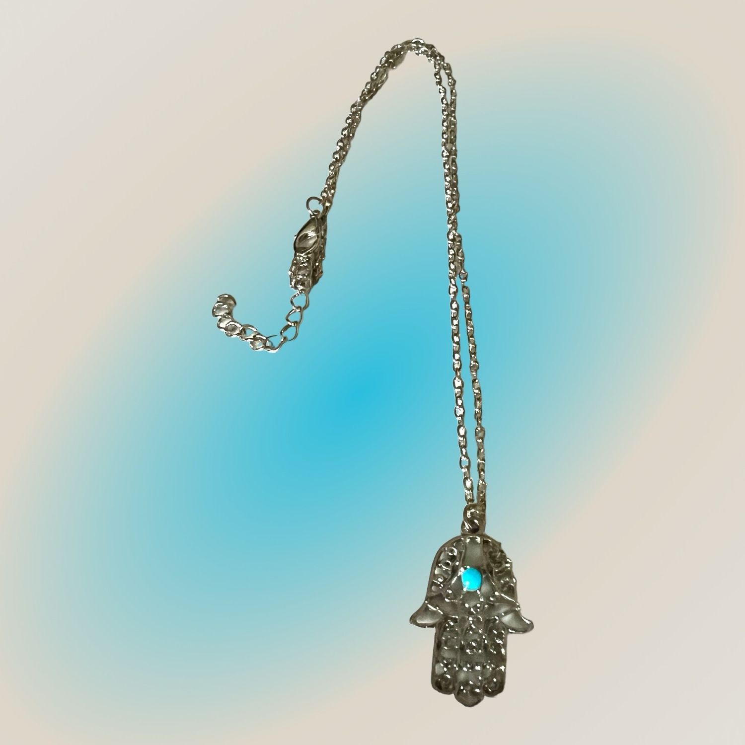 Necklace Metallic Boho Hamsa Evil Eye Hand Pendant in Silver