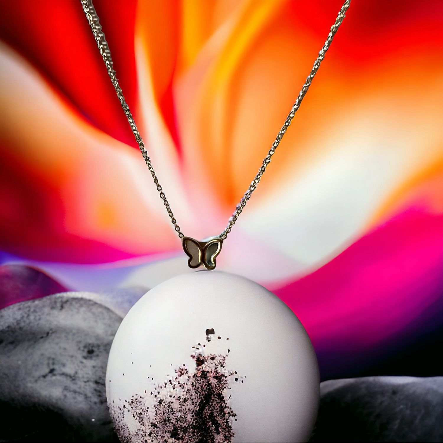 Necklace Gold &amp; Butterfly Pendant