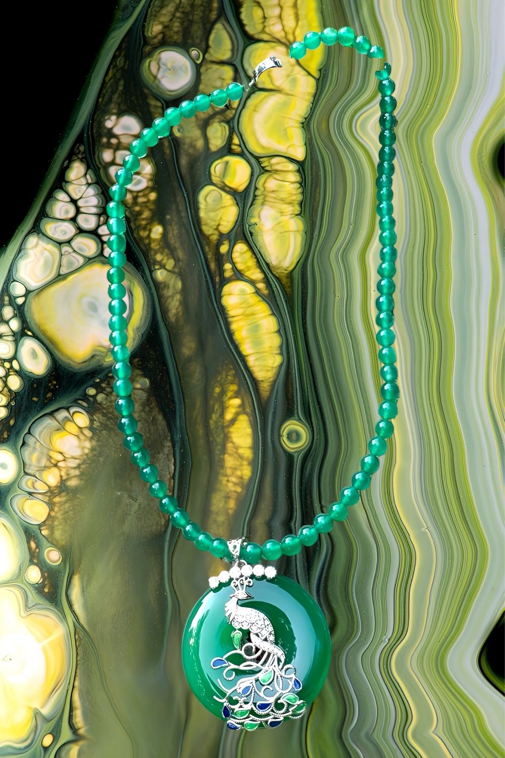 Necklace Agate Gemstone Peacock Pendant