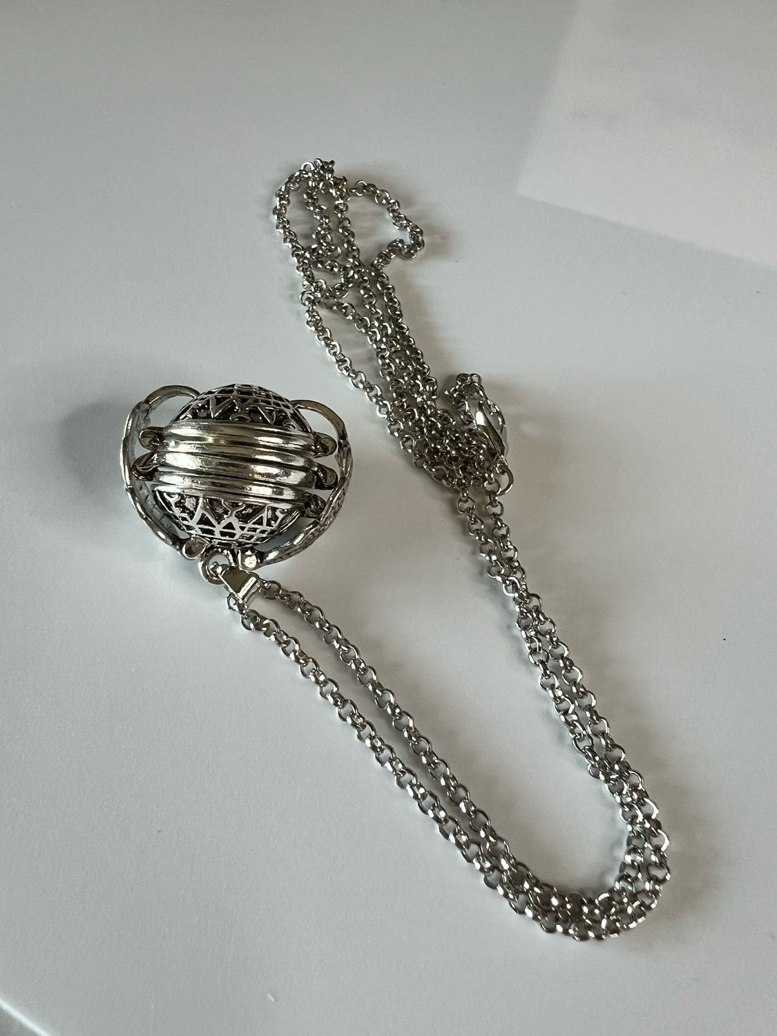 Winged Locket 4 Pic Silver Tone
