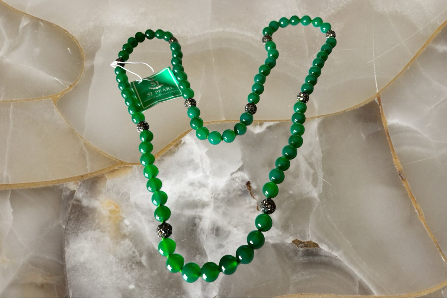 Gorgeous, Green Agate Necklace