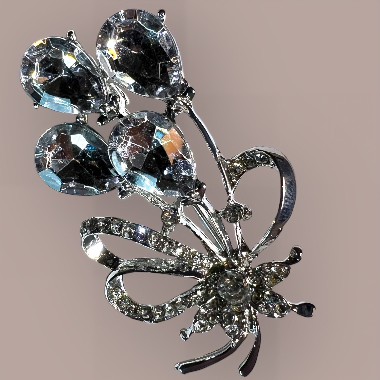 Beautiful Iced Brooch Flowers Pin
