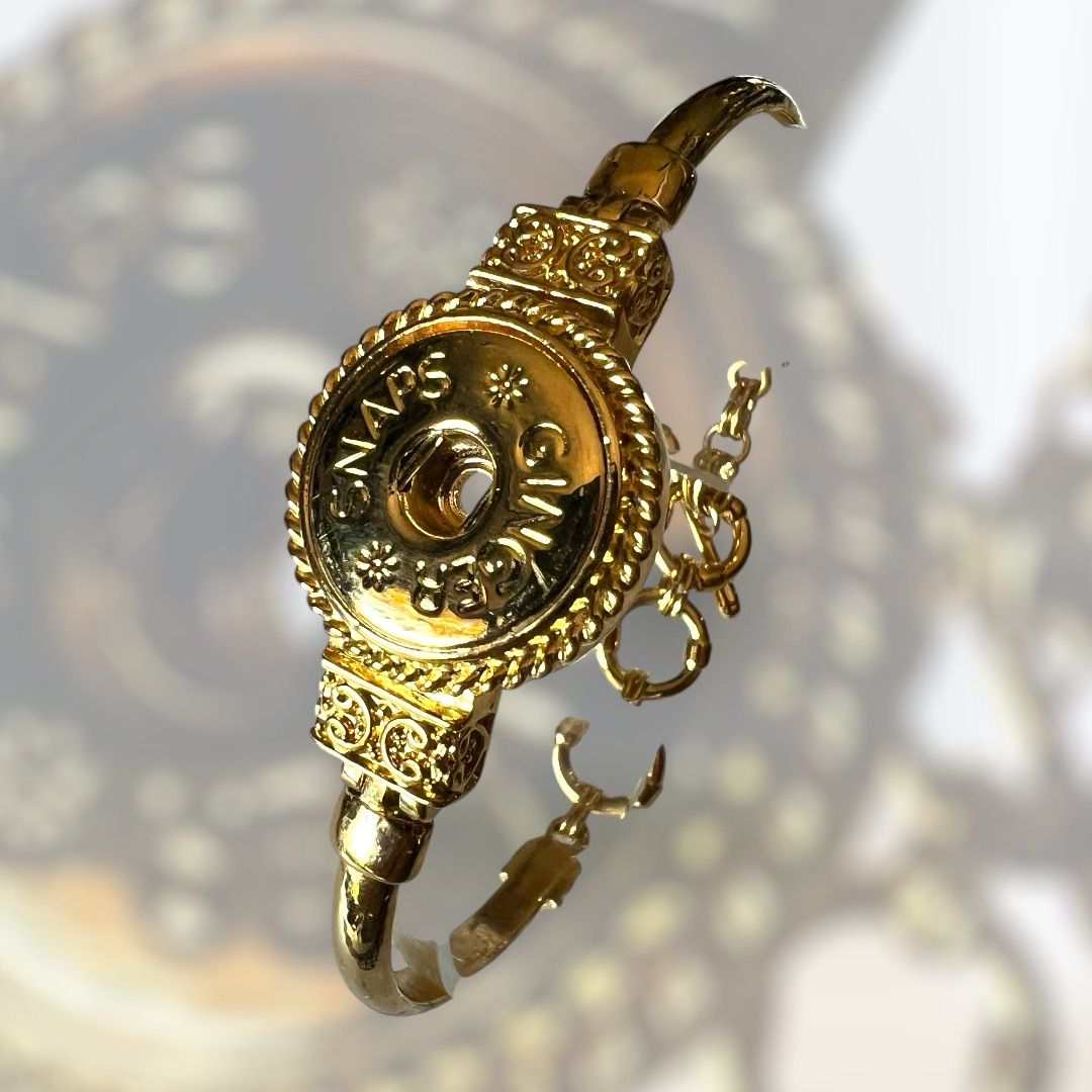 Ginger Snap Bracelet Toggle Closure Gold Tone