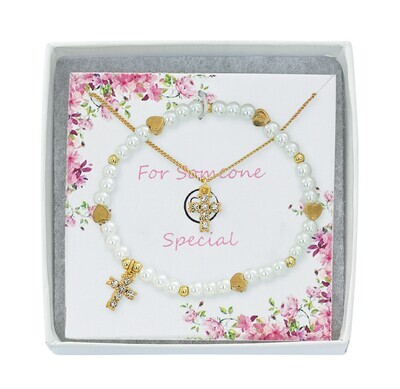 Pearl Bracelet & Pendant with Someone Special Card