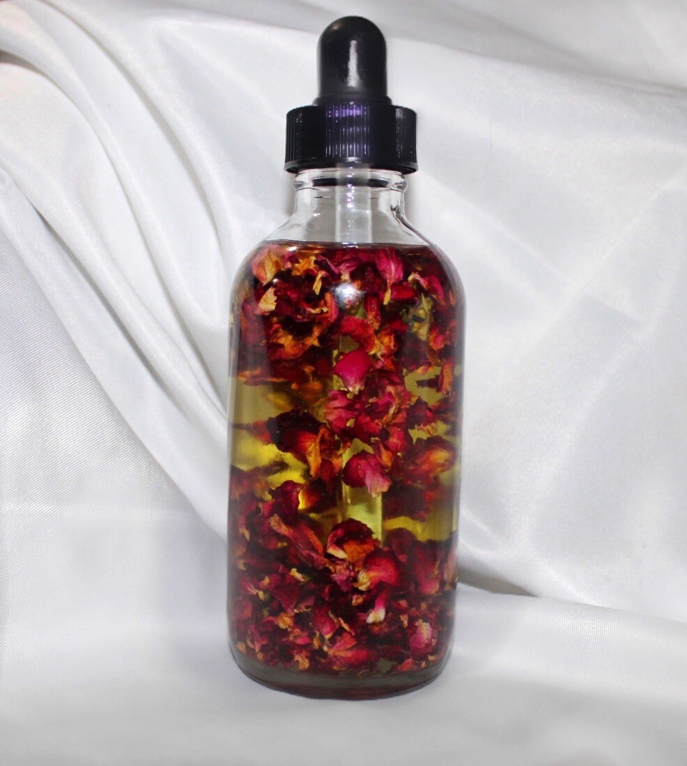 Rose Infused Pear Seed Oil