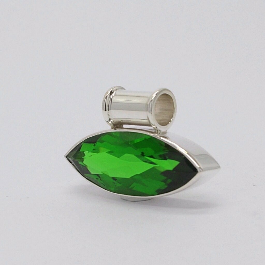 Anhänger Obsidian smaragdgrün Navette (quer)  - 1,5 x 4 cm