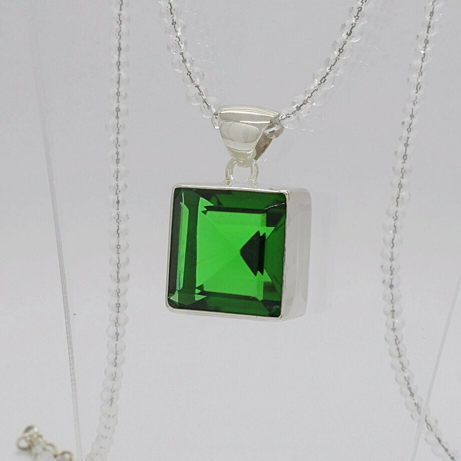 Anhänger Obsidian smaragdgrün quadratisch  - 2 x 2 cm