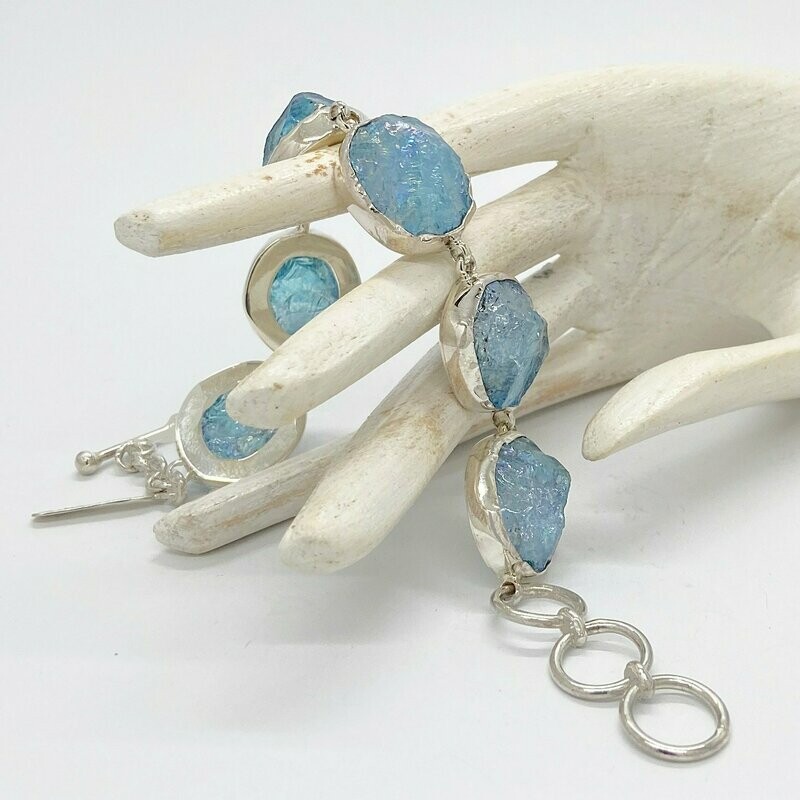 Armband Bergkristall (Aqua Aura bedampft) - 1,5 x 2 cm Armband Bergkristall (Aqua Aura bedampft) - 1,5 x 2 cm