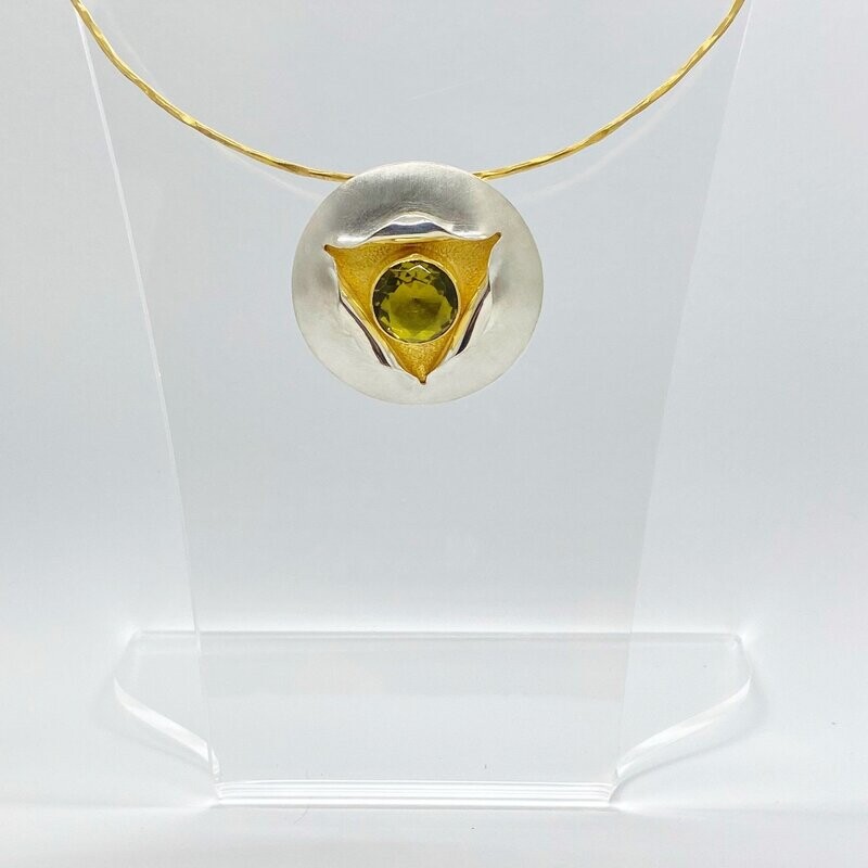 Anhänger + Brosche Obsidian goldbraun Anhänger + Brosche Obsidian goldbraun "Lotus' - 1,5 cm