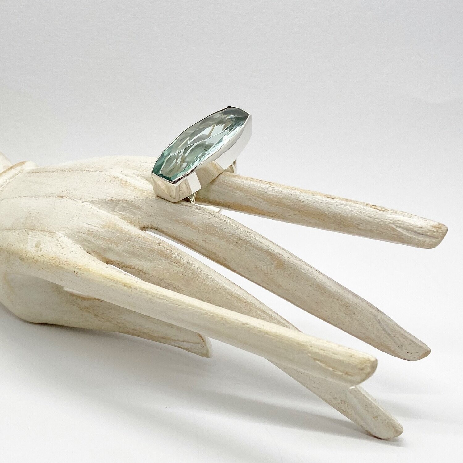 Ring Obsidian meerblau "across" - 1,5 x 4 cm
