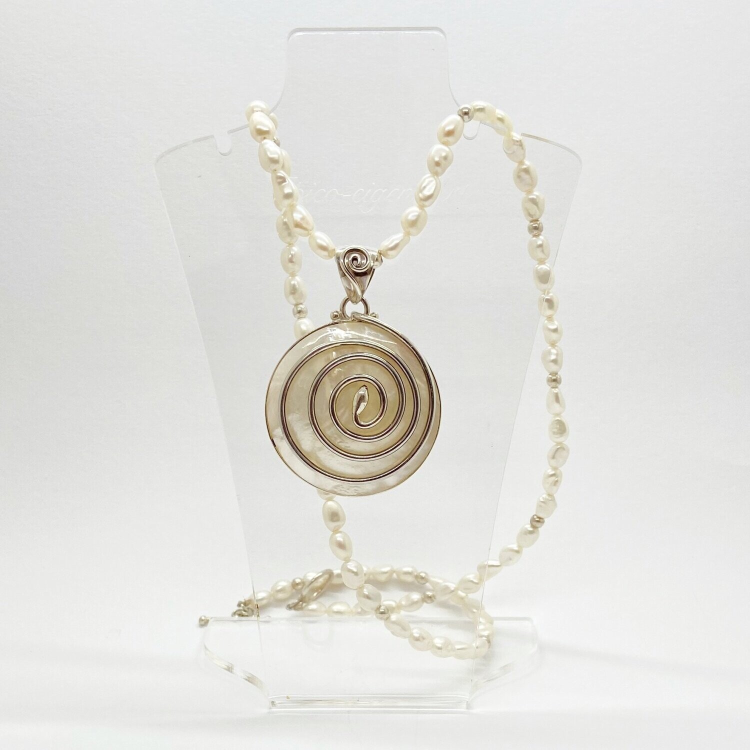 Anhänger Perlmutt "spirale of life" - 
4 cm