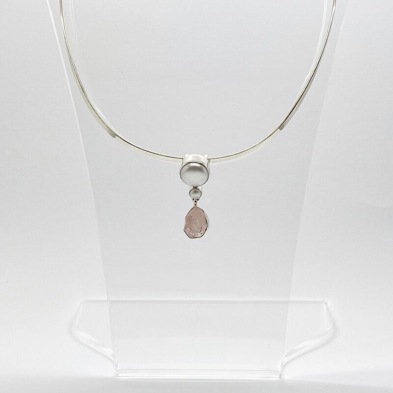 Anhänger Zuchtperlen / Morganite (roh) Anhänger Zuchtperlen / Morganite (roh) "elegant line"- 1 cm