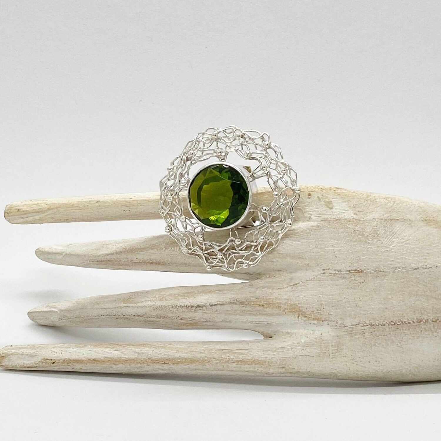 Ring Obsidian olivgrün "magic spider web" - 2 cm