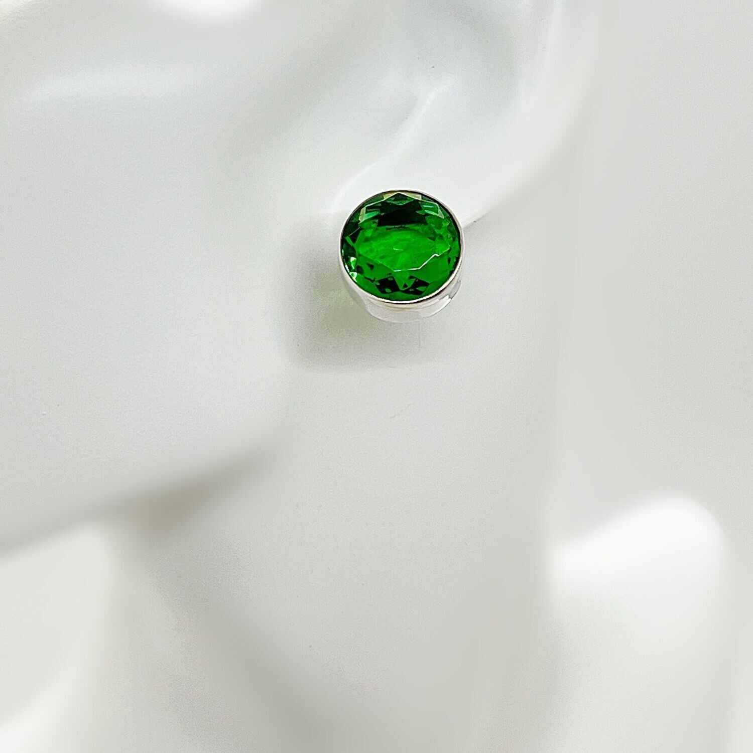 Ohrstecker Obsidian smaragdgrün rund - 1,5 cm