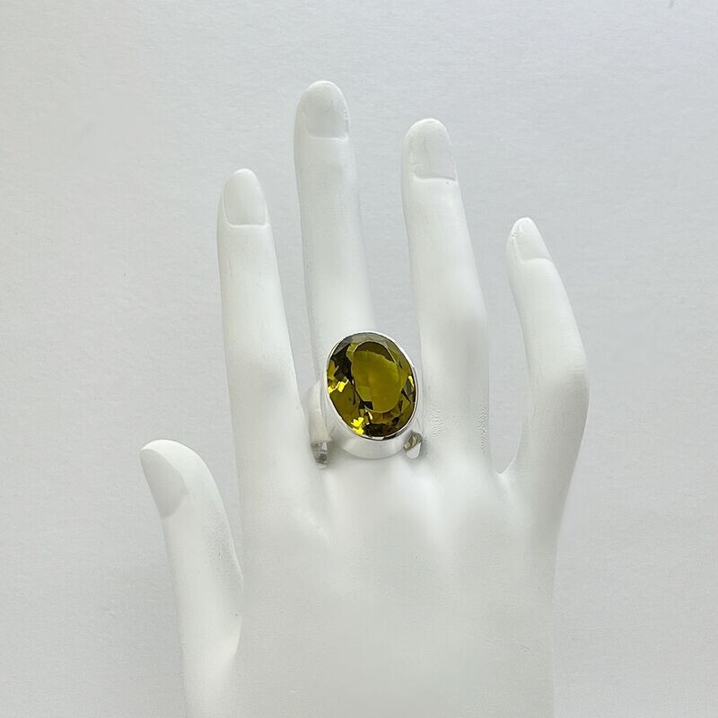 Ring Obsidian oval goldbraun - 1,5 x 2 cm Ring Obsidian oval goldbraun - 1,5 x 2 cm