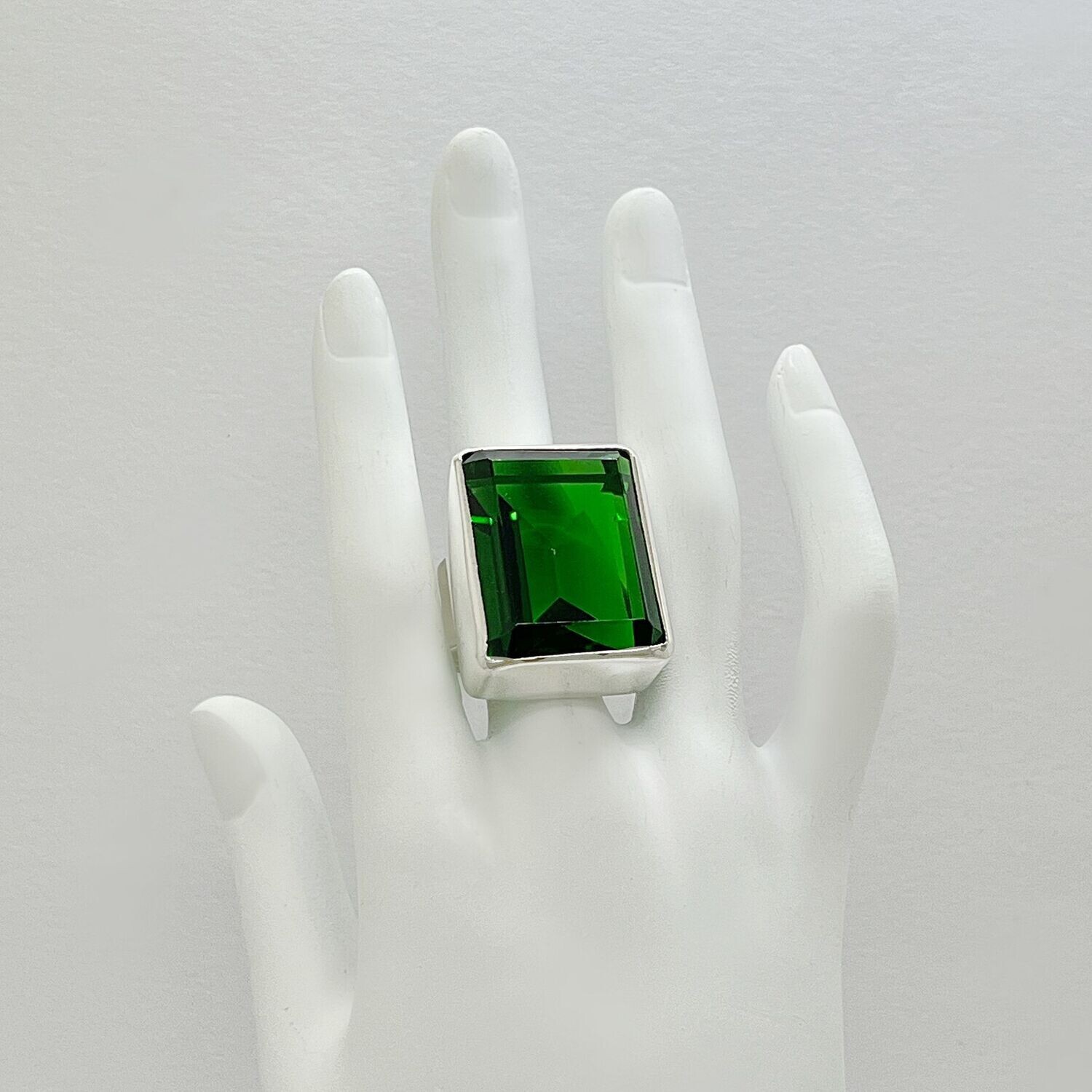 Ring Obsidian smaragdgrün rechteckig  - 2 x 2,5 cm