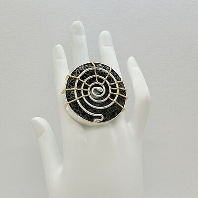 Unikat Ring Lava rund "spiral" - 4 cm