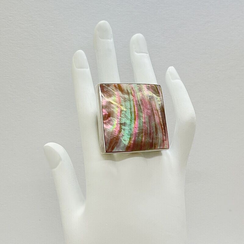 Ring Austernmuschel quadratisch - 3,5 x 3,5 cm Ring Austernmuschel quadratisch - 3,5 x 3,5 cm