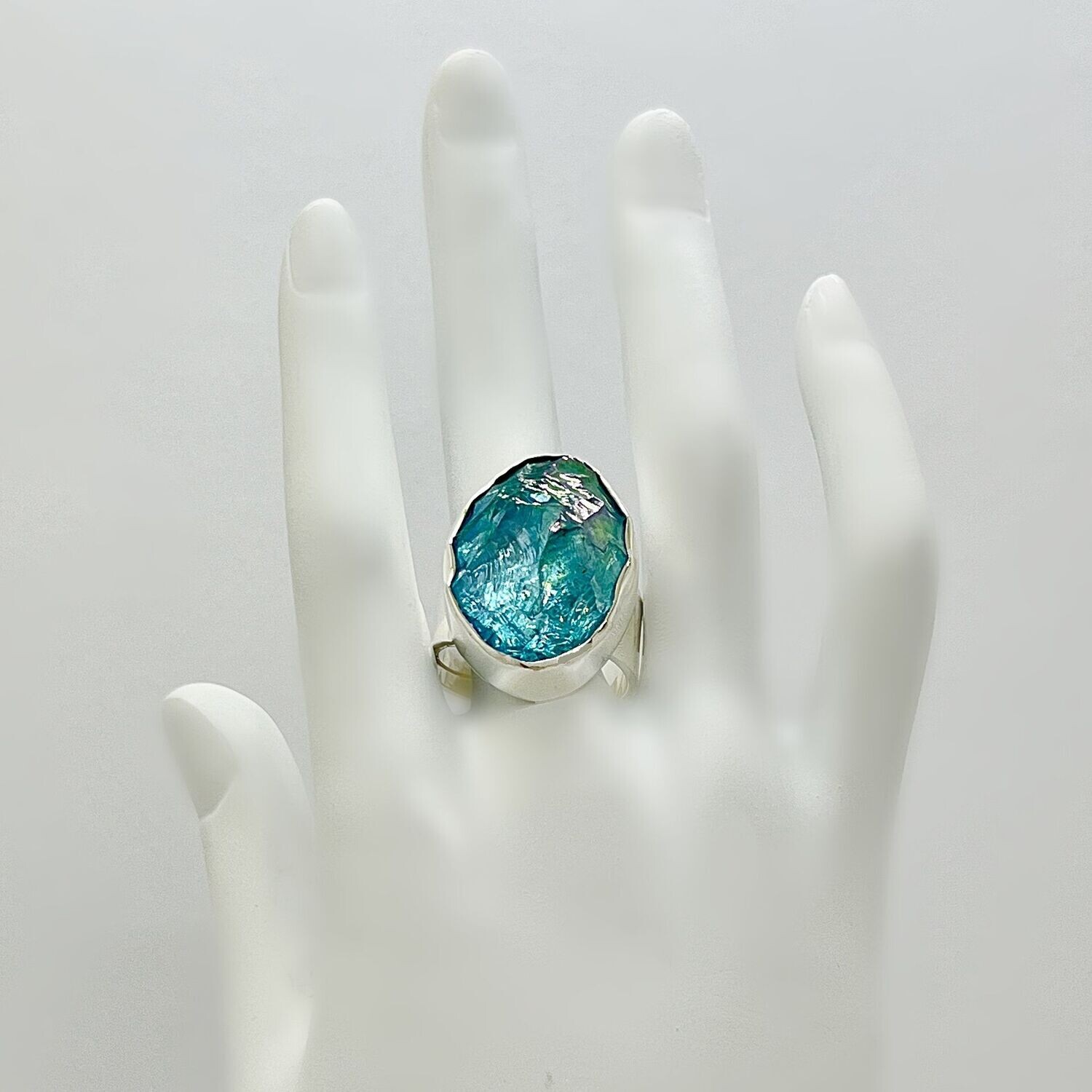 ​​Ring Bergkristall oval - 1,5 x 2,5 cm