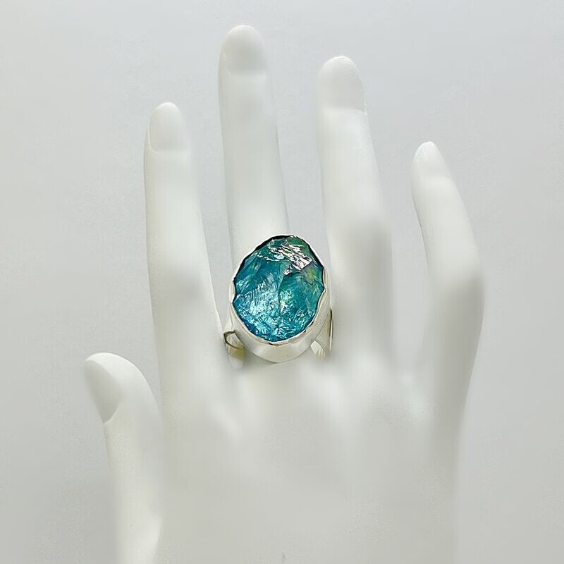 Ring Bergkristall oval - 1,5 x 2,5 cm Ring Bergkristall oval - 1,5 x 2,5 cm