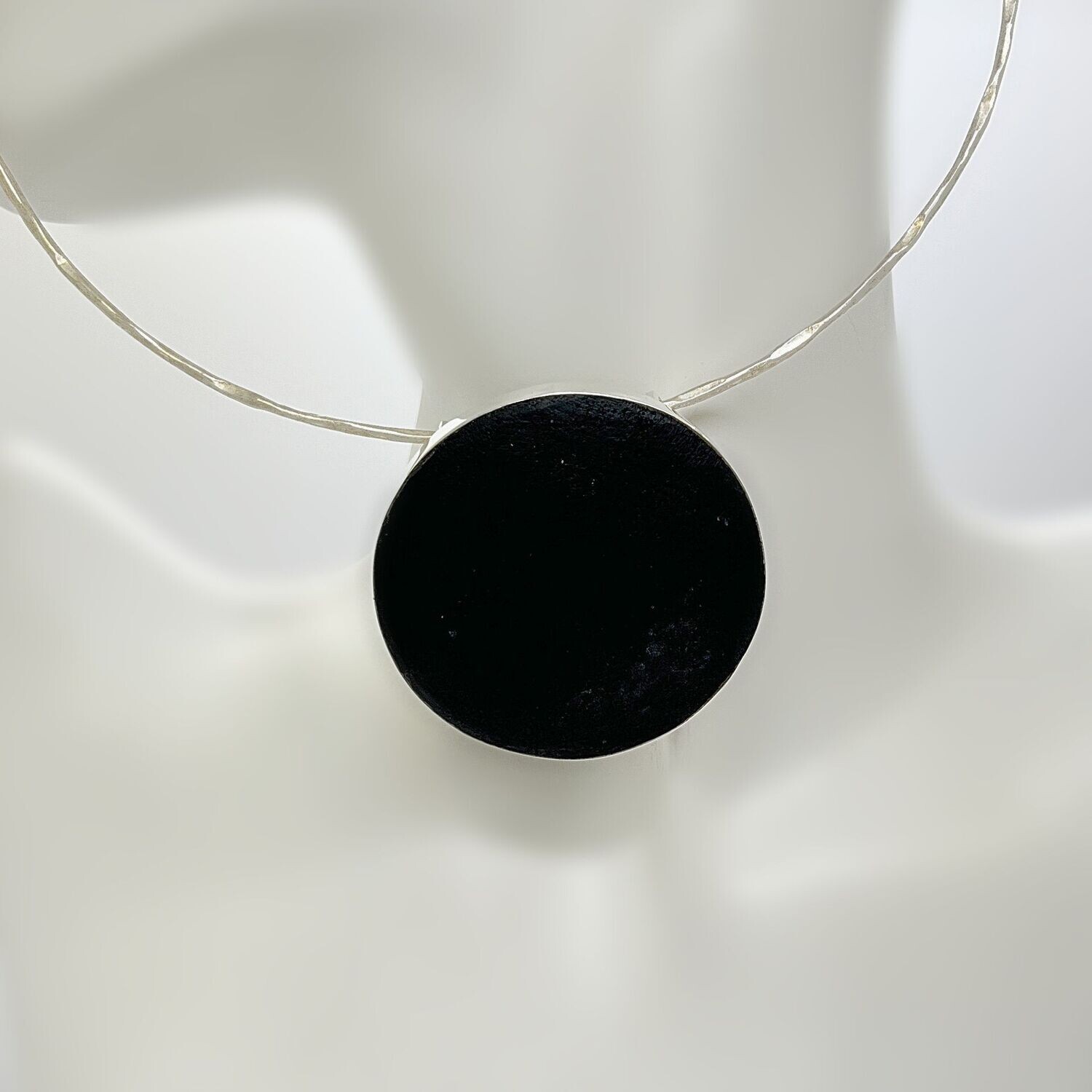 Anhänger Lava rund - 5 cm