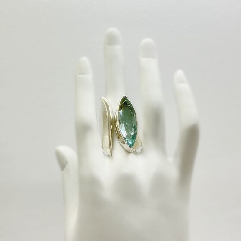 Ring Obsidian meerblau navette Ring Obsidian meerblau navette "elegant wave" - 1 x 3 cm