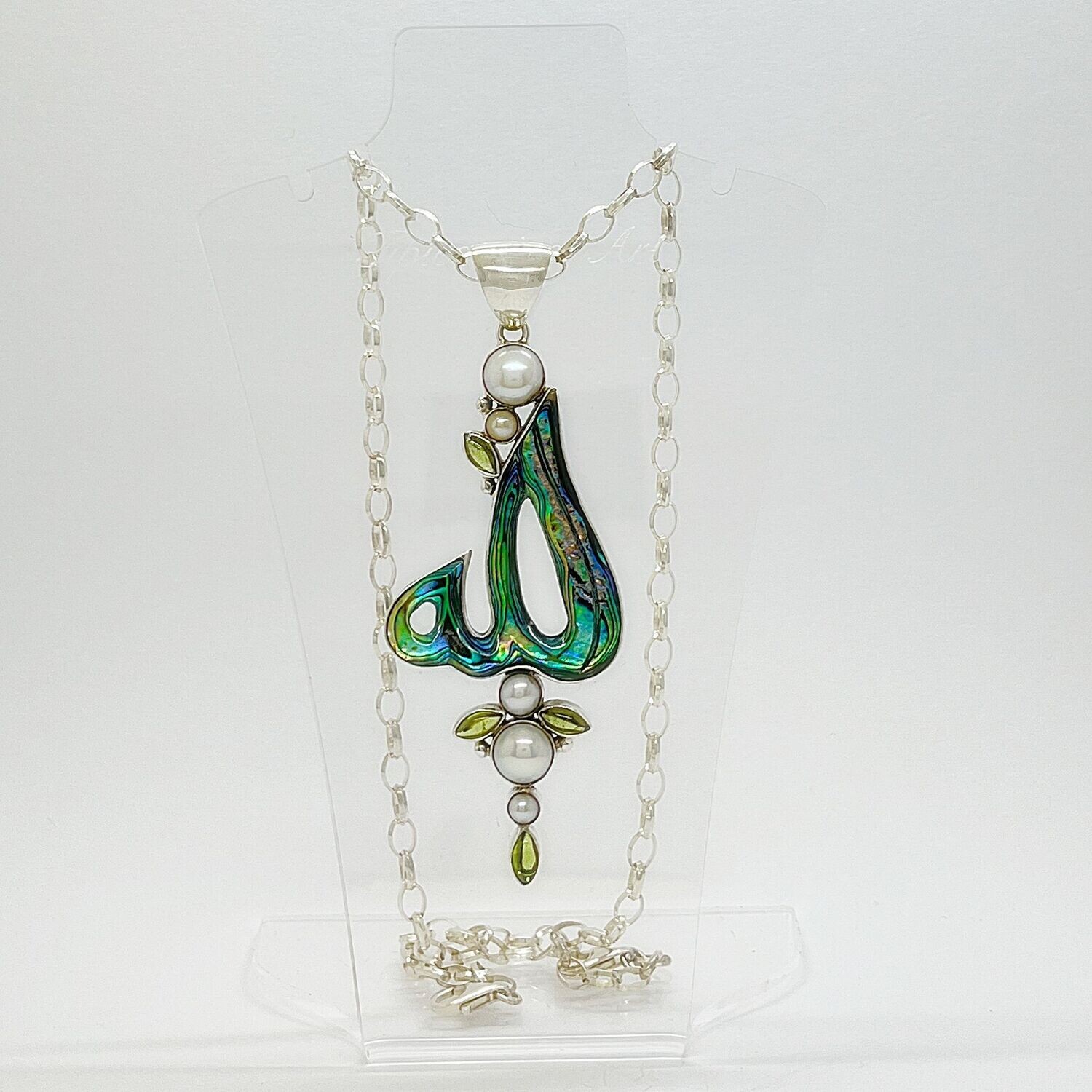 Unikat Anhänger Perlmutt + Peridot + Zuchtperle "Allah" - 3,5 x 7 cm