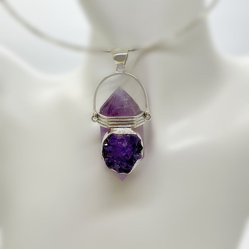 Unikat Anhänger Amethyst Kristall + Amethyst Druse Unikat Anhänger Amethyst Kristall + Amethyst Druse