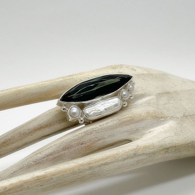 ​Ring Obsidian lichtschwarz  Navette "sea dive" - 1 x 4 cm