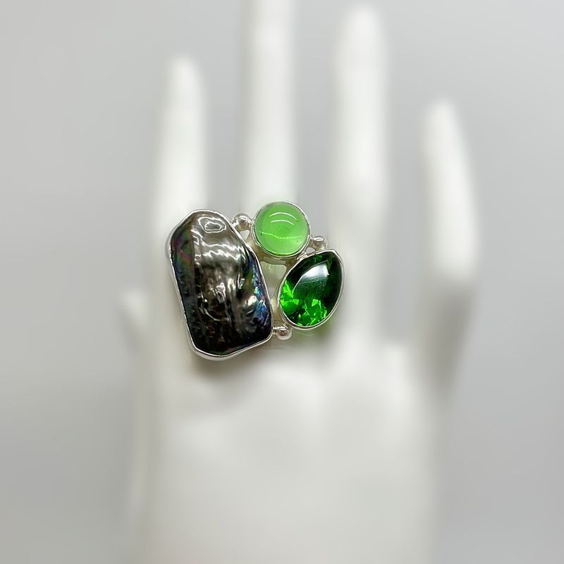 Unikat Ring Blisterperle + Obsidian smaragdgrün Unikat Ring Blisterperle + Obsidian smaragdgrün "deep sea"