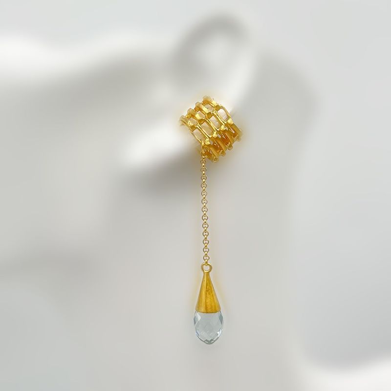 Ohrklemme Obsidian meerblau Ohrklemme Obsidian meerblau "modern golden rain drop"