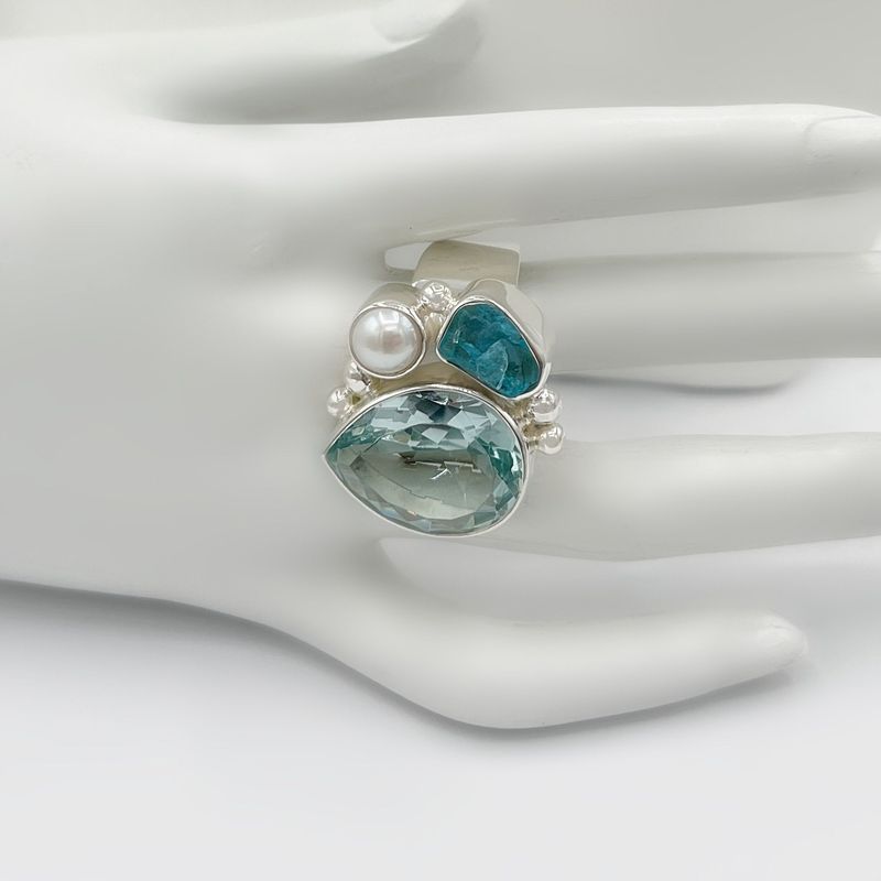 Ring Obsidian meerblau+Apatit+Zuchtperle - 1,5 x 2 cm Ring Obsidian meerblau+Apatit+Zuchtperle - 1,5 x 2 cm
