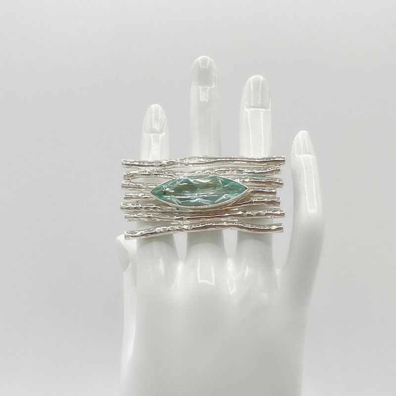 Ring Obsidian meerblau navette 1 x 3 cm Ring Obsidian meerblau navette 1 x 3 cm "Bamboo dream"