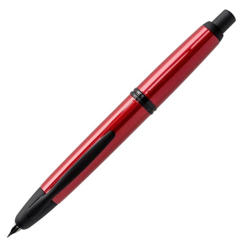 Stylo plume OR rétractable PILOT CAPLESS Stylo plume OR rétractable PILOT CAPLESS " KANREKI " EDITION LIMITEE 2023 attributs Noir - Plume Moyenne - en Coffret Cadeau Spécial Edition Limitée